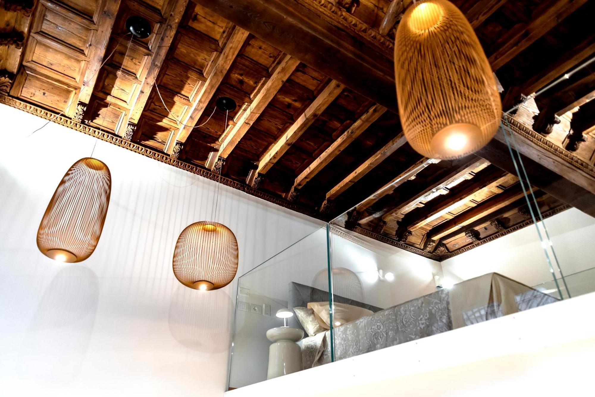 Dream Suites Milano Duomo Екстер'єр фото